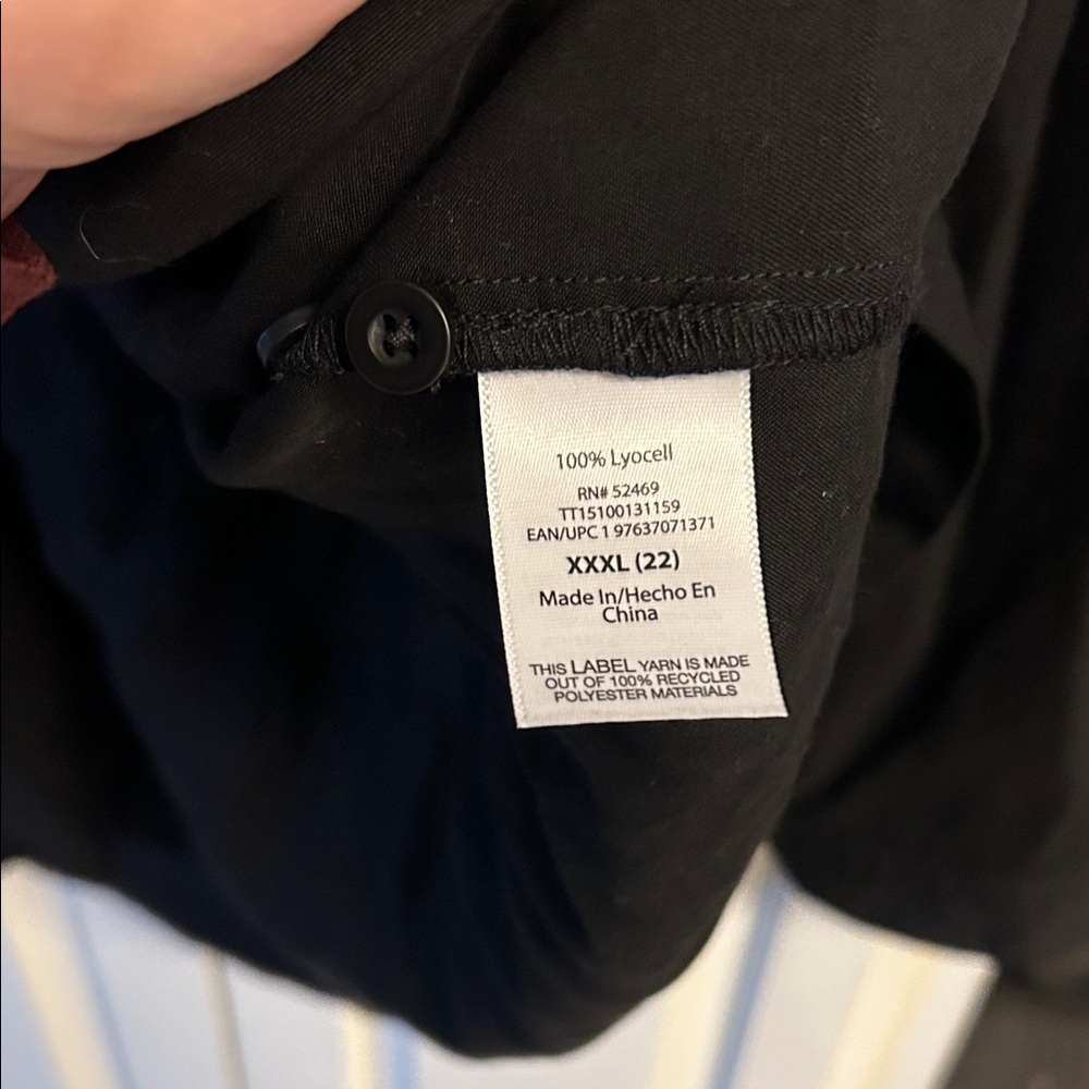 Time and Tru XXL (22) New with tags black button up - Picture 4 of 5